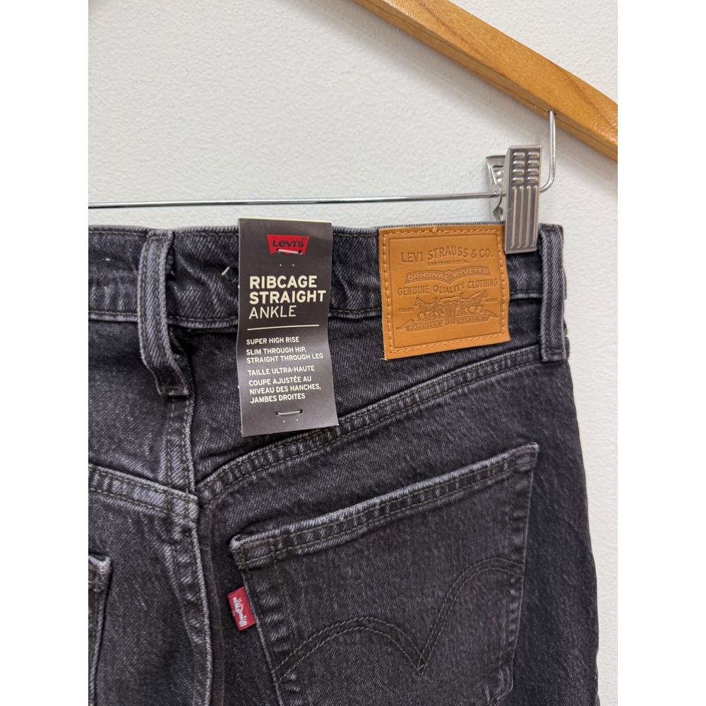Levi's Ribcage Straight Ankle Jeans Size 30 Black Super High Rise - Picture 3 of 7